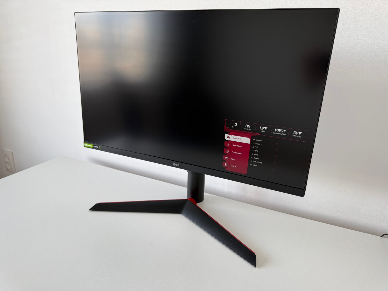 LG UltraGear 27GL83A-B Zwart - 27 inch, 144Hz, IPS, 1ms, Computers en Software, Monitoren, Ophalen, IPS, 101 t/m 150 Hz, 1 tot 2 ms
