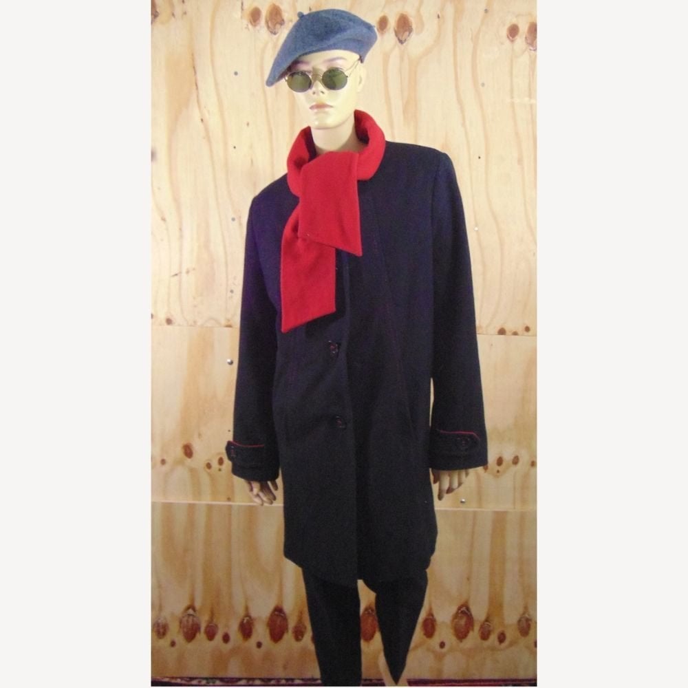 Vintage zwart met rode wollen jas maat 46 / 48, Kleding | Dames, Verzenden, Zwart, Maat 46/48 (XL) of groter, Zo goed als nieuw