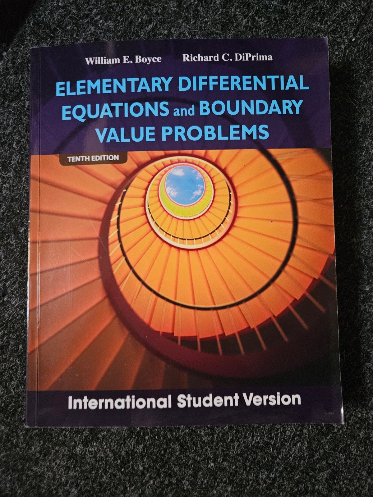 Elementary Differential Equations and Boundry Value Problems, Ophalen of Verzenden, Gelezen