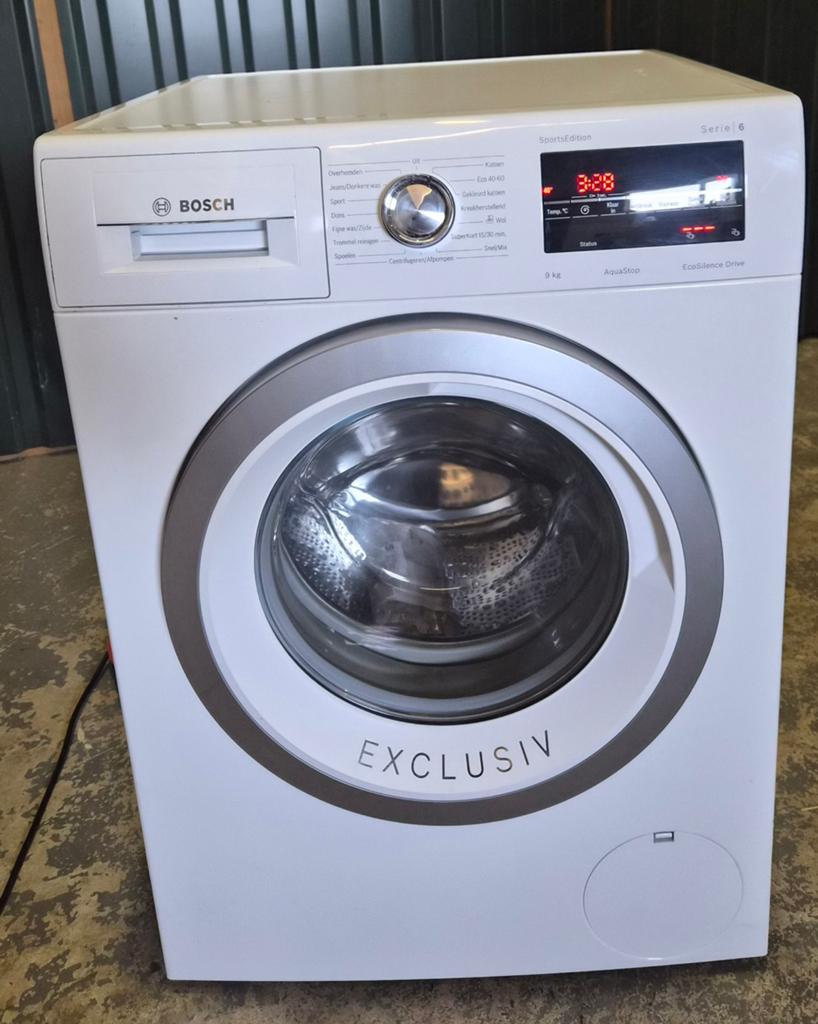Wasmachine Bosch met 9 kg trommel en 1400 toeren, 1200 tot 1600 toeren, 8 tot 10 kg, Ophalen of Verzenden, Zo goed als nieuw