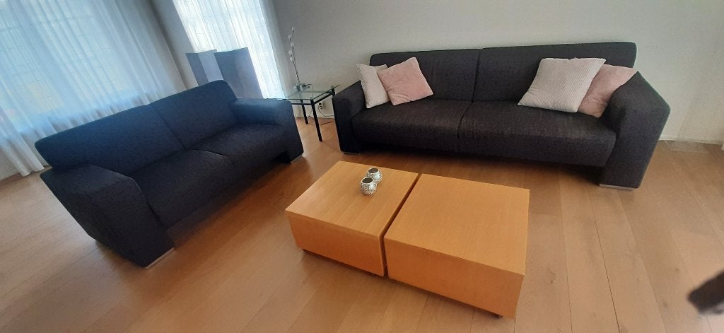 Woonkamer set: banken, fauteuils, salontafels, kastje, Huis en Inrichting, Ophalen, Gebruikt, Meerkleurig, Natuurlijk materiaal