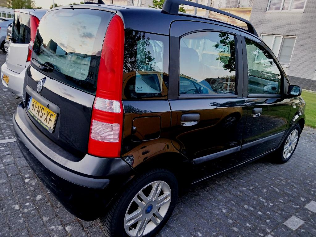 Fiat panda 1.2 4-cilinder nap,lmv apk airco,nwe onderdelen, Auto's, Voorwielaandrijving, Stof, Zwart, Origineel Nederlands