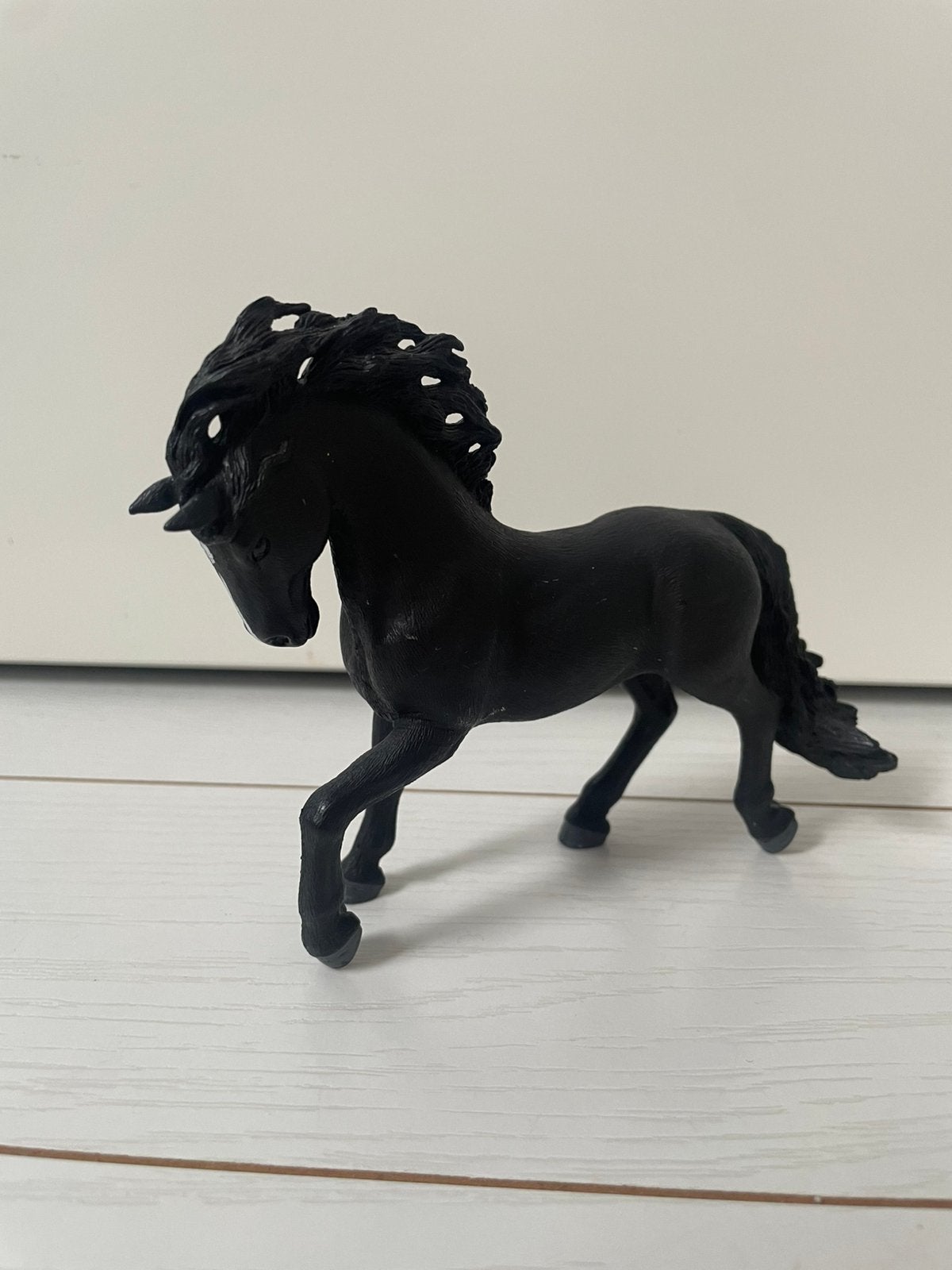 Zwart Schleich paard (hengst), Ophalen of Verzenden, Zo goed als nieuw, Paard, Beeldje of Figuurtje