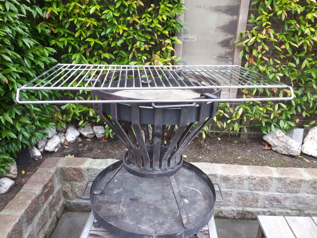 Prachtige grote vuurkorf met barbecue schaal v.a. € 50,00, Ophalen, Gebruikt, Vuurkorf