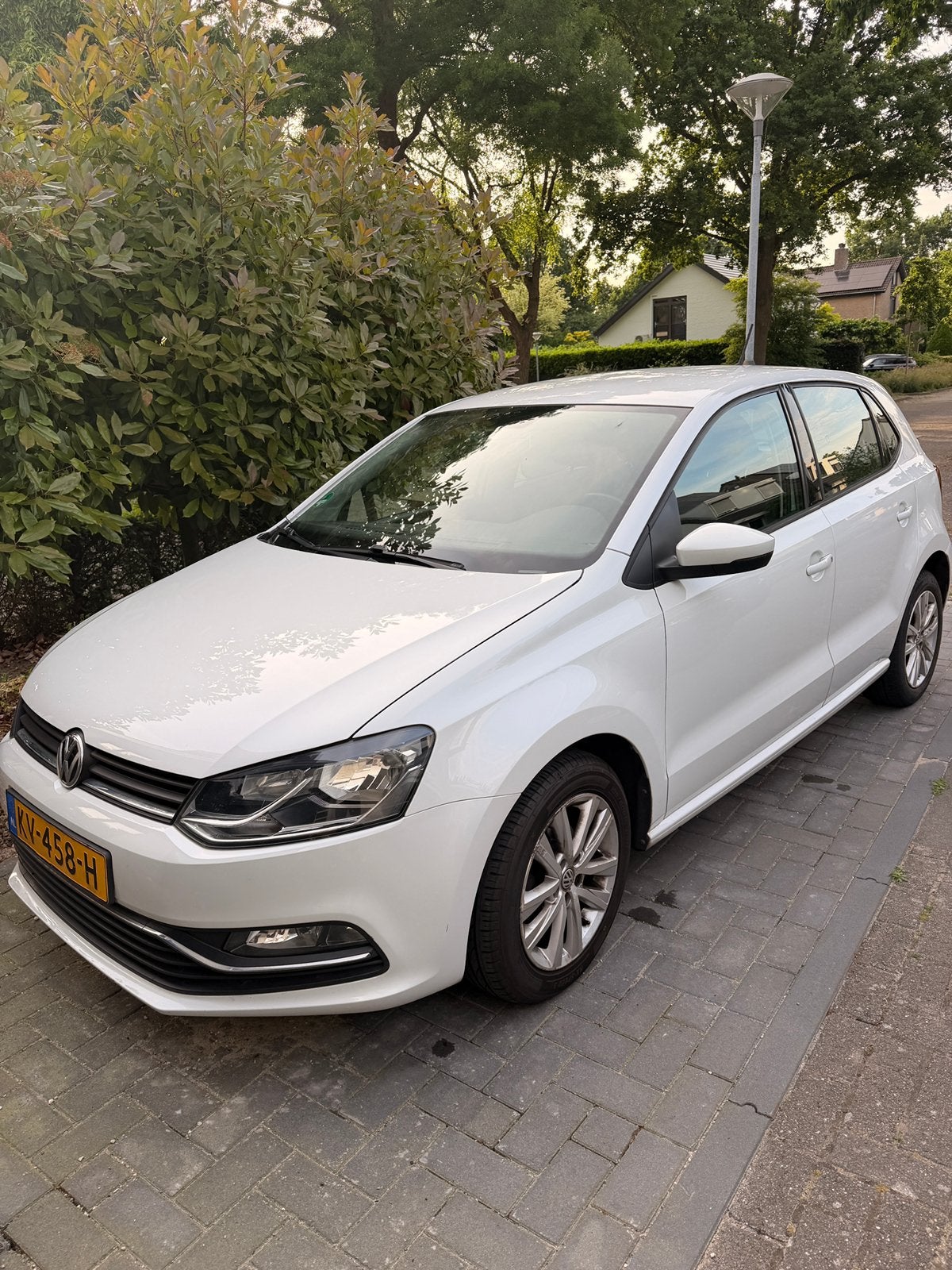 Volkswagen Polo 1.2 TSI 66KW 2016 Wit, Voorwielaandrijving, 40 €/maand, 4 cilinders, Wit