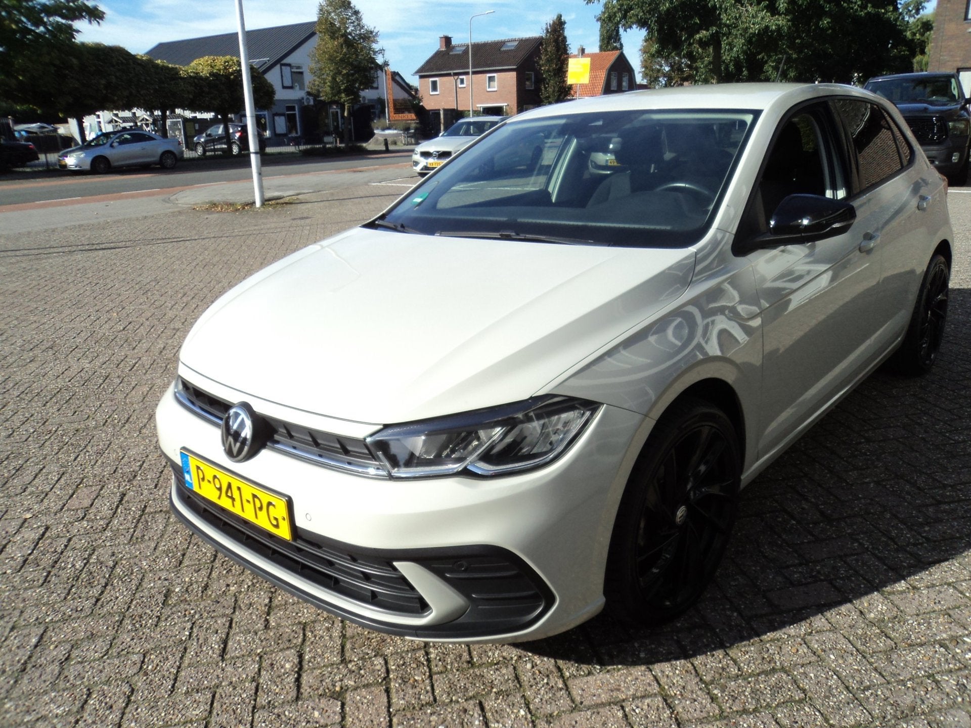 Volkswagen Polo 1.0 TSI Life ACC CRUISE CONTROL FRONT ASSIST, Voorwielaandrijving, Stof, Gebruikt, 1072 kg