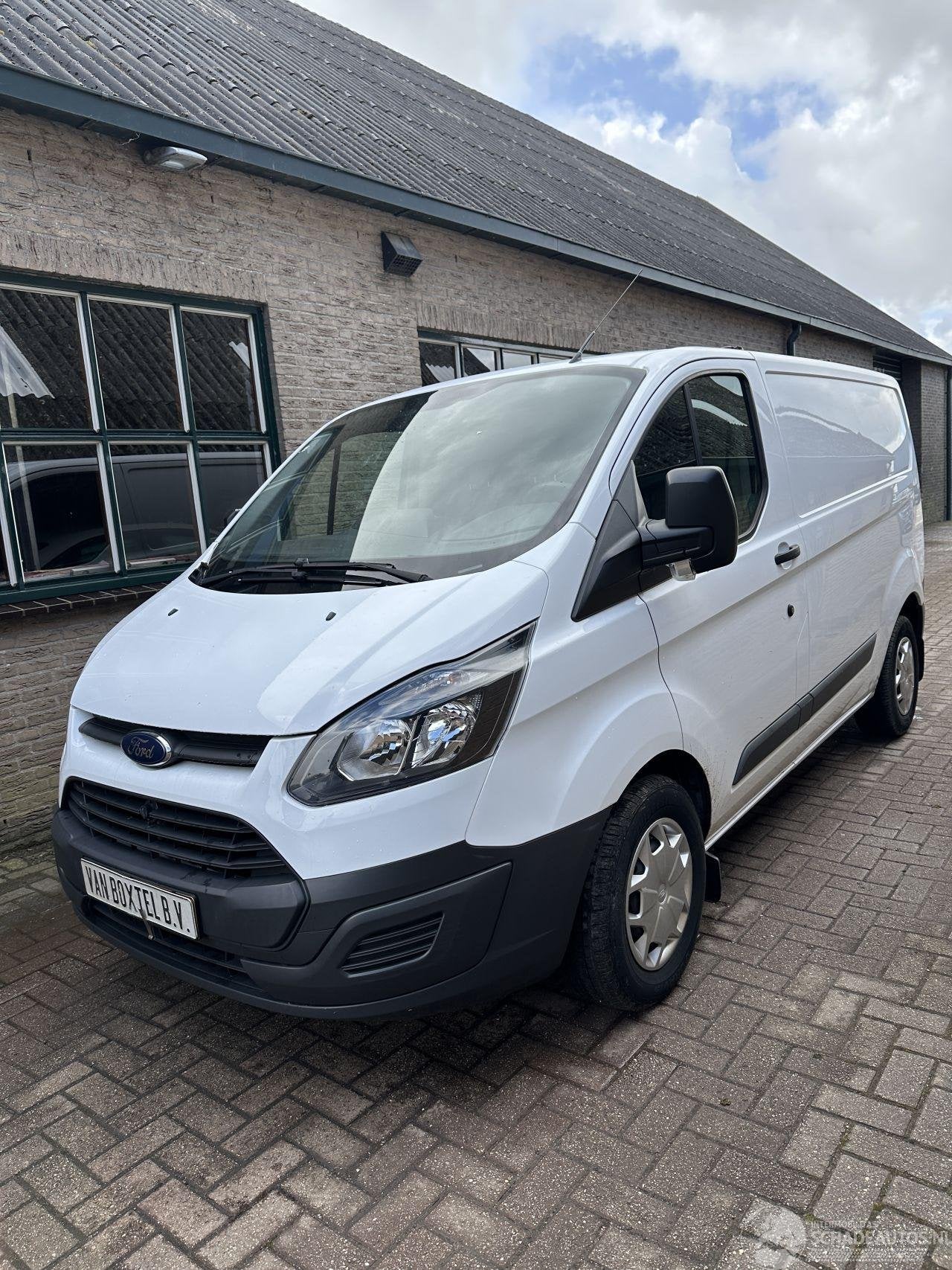 Ford Transit Custom Ford Transit Custom 270 2.2 TDCI L1H1 Ec, Auto diversen, Schadeauto's, Overige carrosserieën, Wit, Henry-Ford-Straße  1 ,50735, Köln, Deutschland