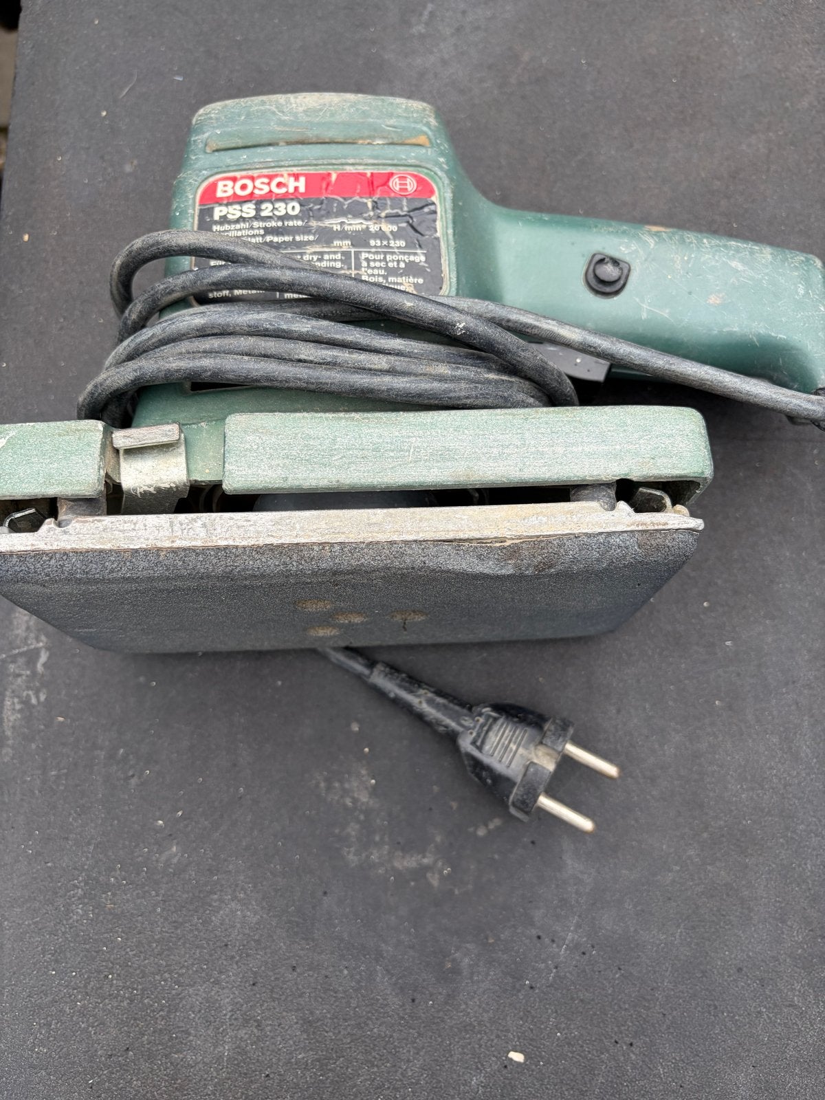 Bosch PSS 230 Vlakschuurmachine - Gebruikt, Ophalen of Verzenden, Gebruikt, Minder dan 600 watt, Vlakschuurmachine