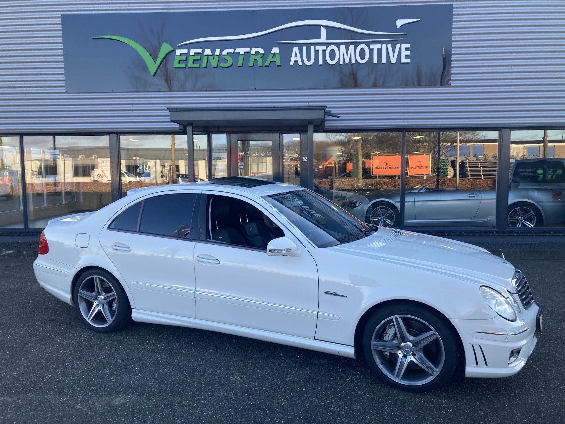 Mercedes-Benz E-Klasse Emotie & performance E 63 AMG 6.2 V8, Achterwielaandrijving, Gebruikt, Wit, Leder
