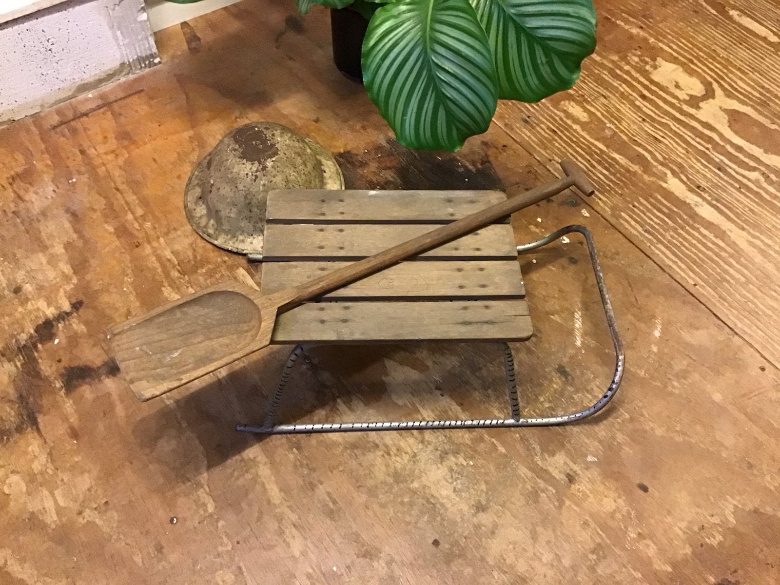 Antieke omzetschop moutschop graanschep hout, Ophalen