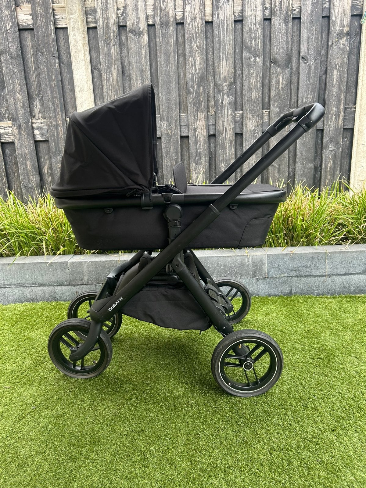 Dubatti one E5, Kinderen en Baby's, Kinderwagens en Combinaties, Gebruikt, Verstelbare duwstang, Ophalen, Kinderwagen
