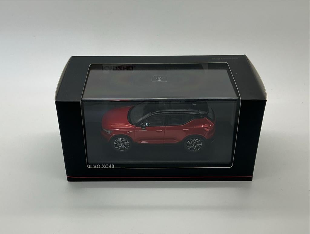 ≥ Volvo XC40 Fusion Red Metalli Kyosho 1:43 — Modelauto's | 1:43