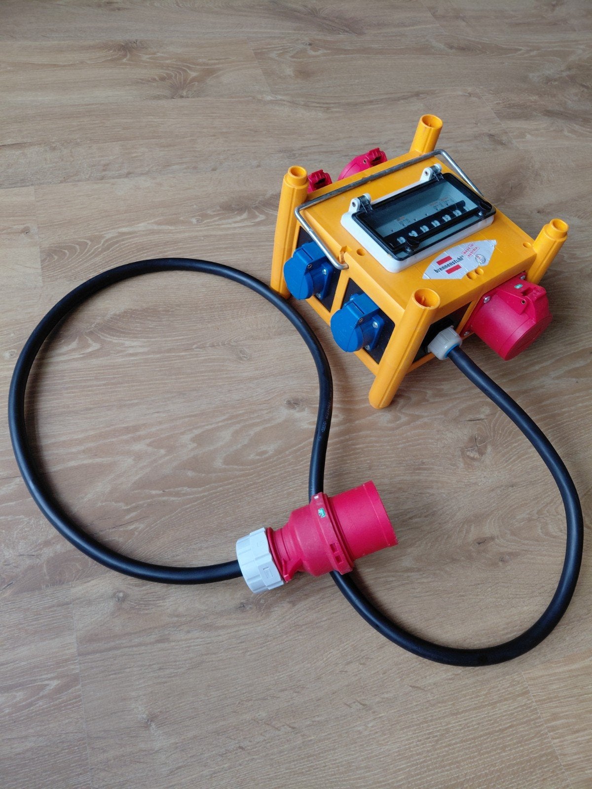 Brennenstuhl verdeelkast 400 V 50Hz 32 A, Ophalen, Gebruikt, Elektriciteit