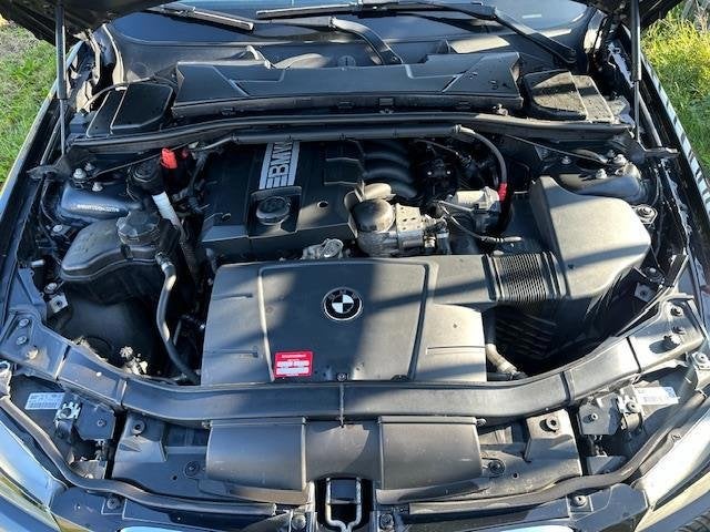 Foto 17 van BMW 3-serie 318i Business Line