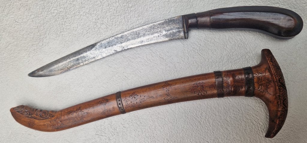 Antique RENCONG RENTJONG Tribal Art dagger for Collectors, Antiek en Kunst, Kunst | Niet-Westerse kunst, Indonesië, Ophalen of Verzenden