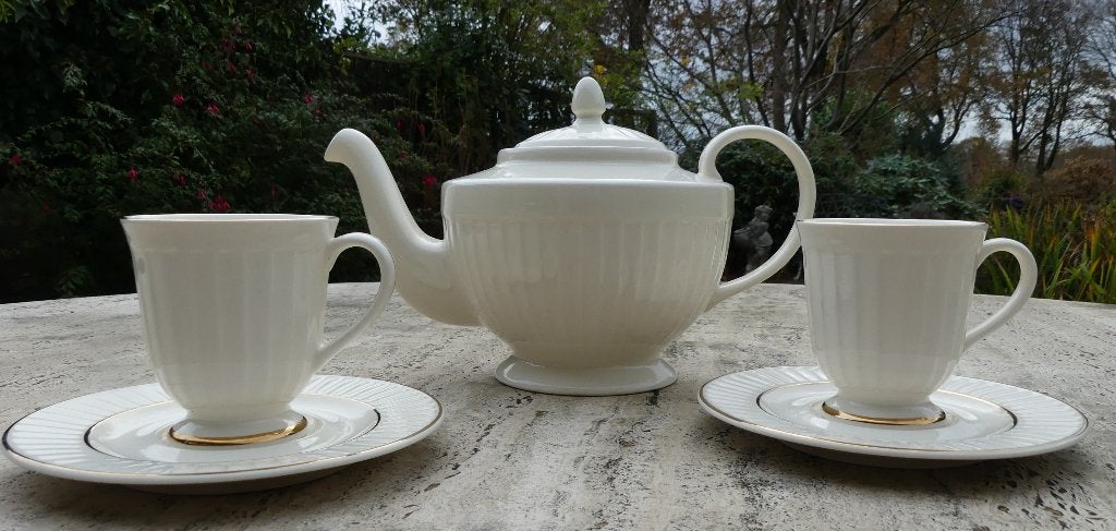 Prince of Wales Theepot 4 Thee en 2 Koffie Kop en Schotels, Huis en Inrichting, Klassiek, Nieuw, Ophalen of Verzenden, Wedgwood