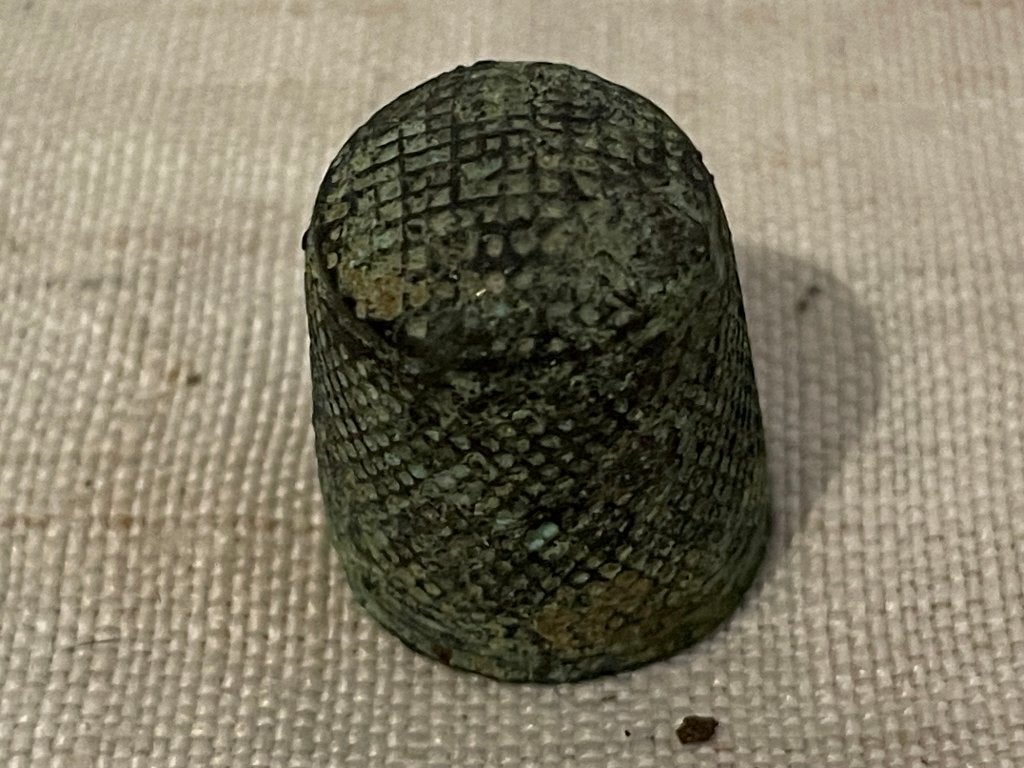 vingerhoed naaigerei opgraving 17de  / 18de eeuw, Antiek en Kunst, Ophalen of Verzenden
