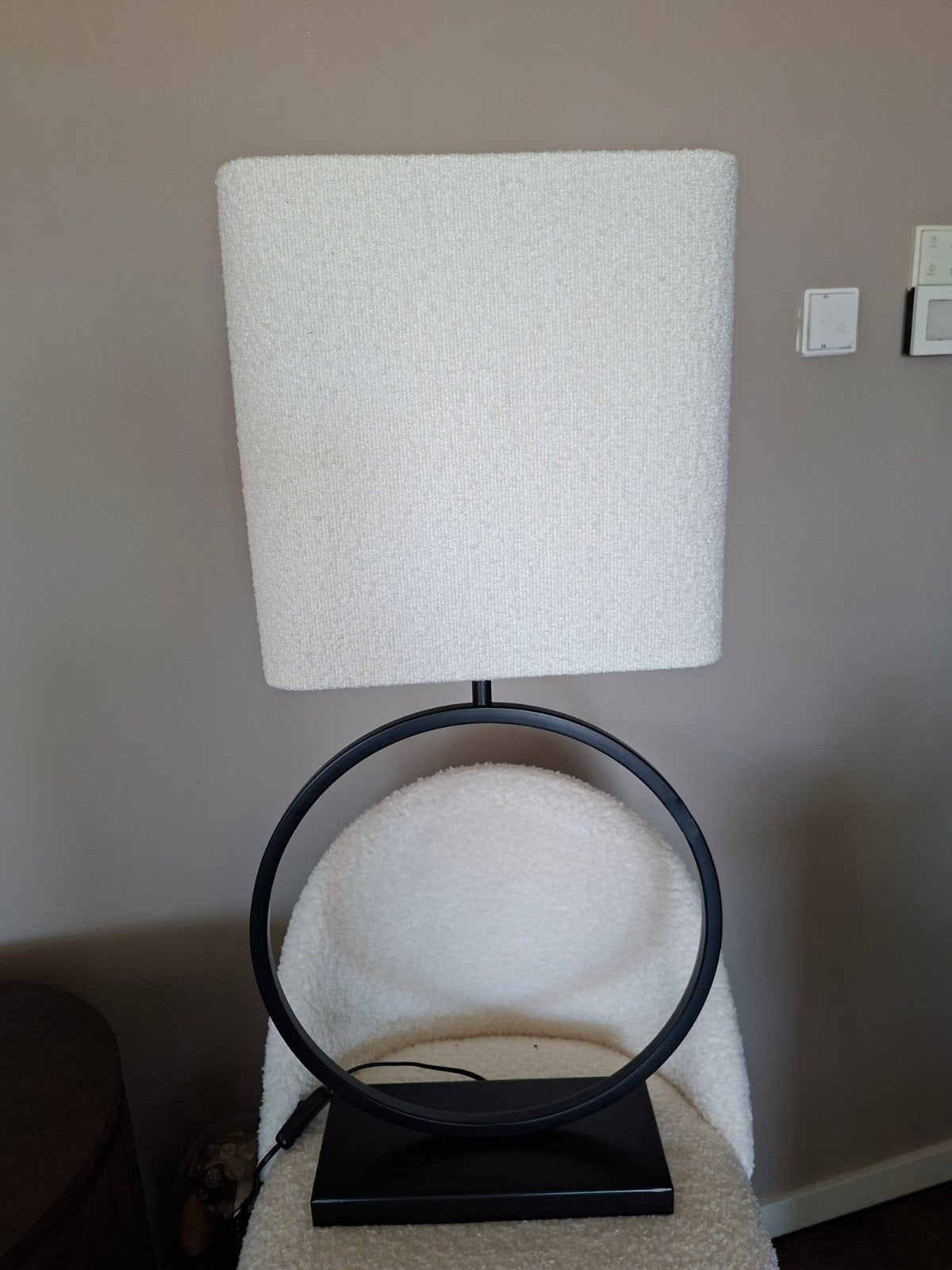 2 Moderne tafellamp met ring design zonder kap, Huis en Inrichting, Lampen | Tafellampen, Ophalen, Met schakelaar, Zwart, Modern