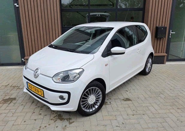 Volkswagen up! | 1.0 | 2012 | Dealer onderhouden | NAP, Voorwielaandrijving, 4 stoelen, Leder en Stof, Wit
