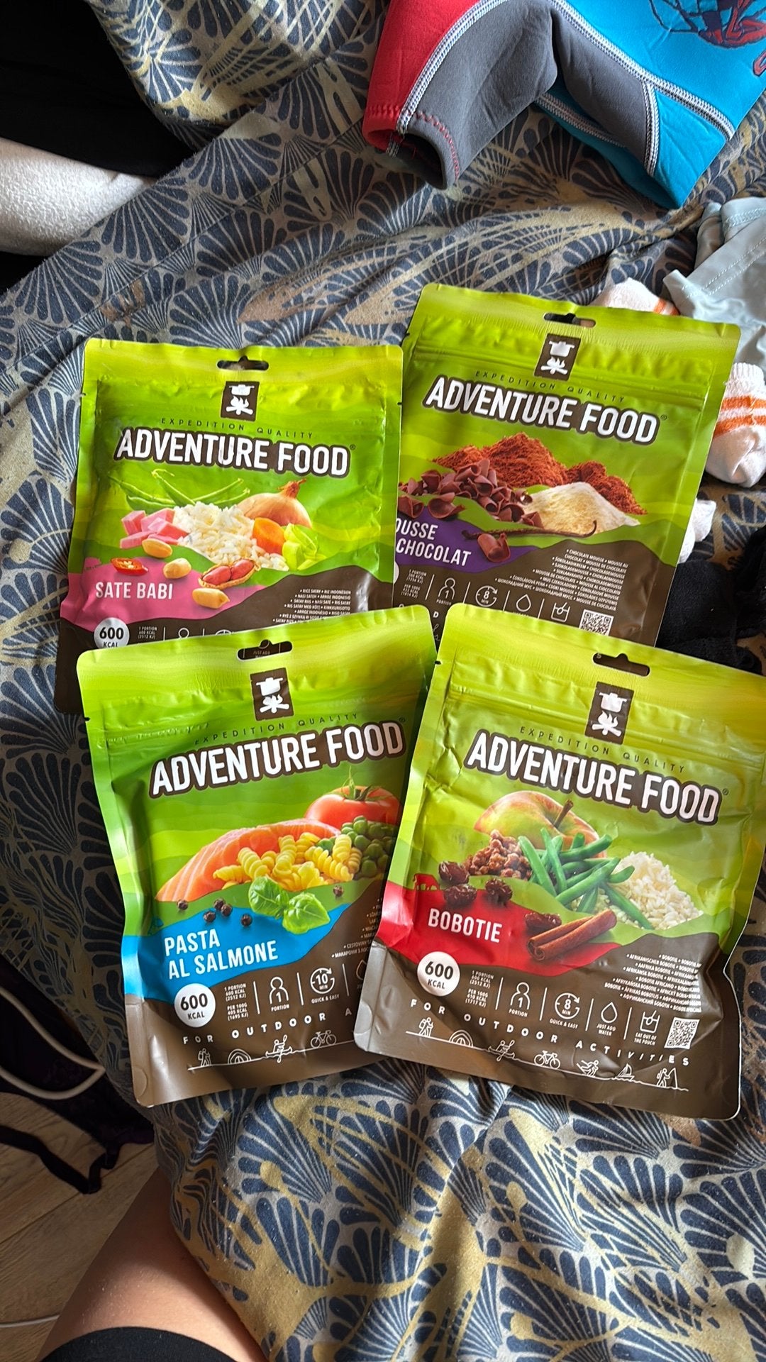 Adventure Food, Ophalen