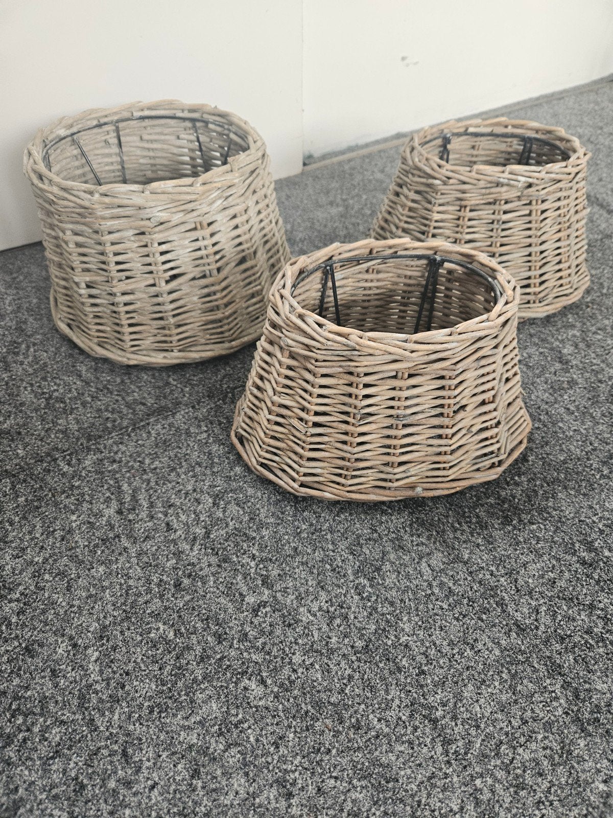 Set van 3 rieten lampenkappen - rond en ovaal, Ophalen, Gebruikt, Beige, Rond