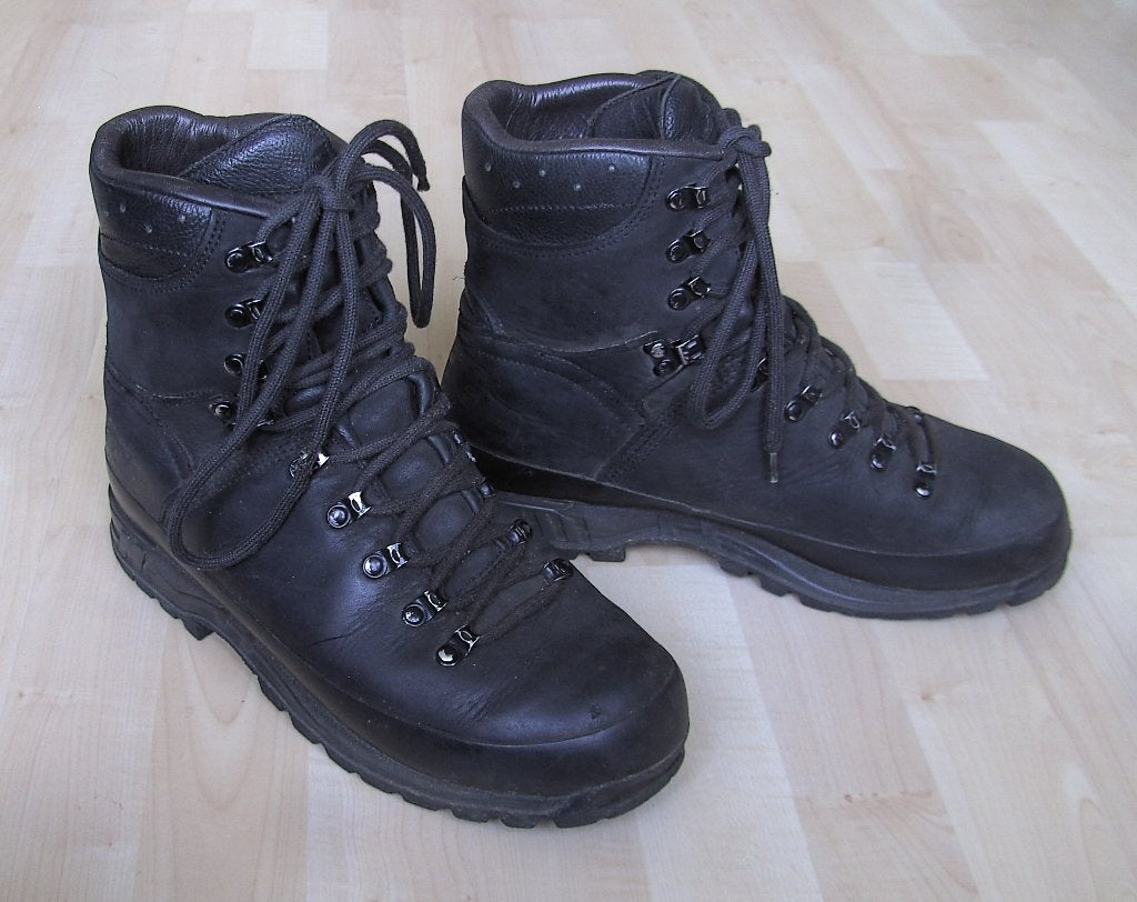 zwarte defensie kisten / schoenen  -  Meindl M2  -  maat 44, Ophalen of Verzenden, Landmacht, Nederland, Kleding of Schoenen