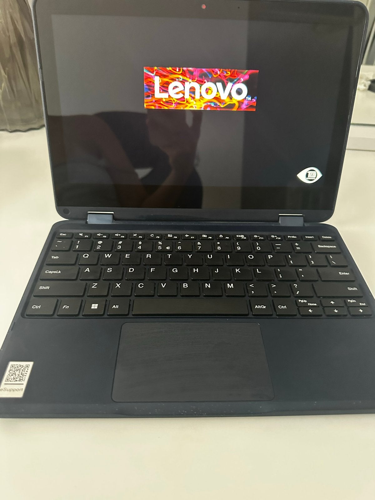 Lenovo 2-in-1 Touchscreen Laptop 11.6 inch 138GB SSD, Computers en Software, Windows Laptops, Met touchscreen, Ophalen of Verzenden