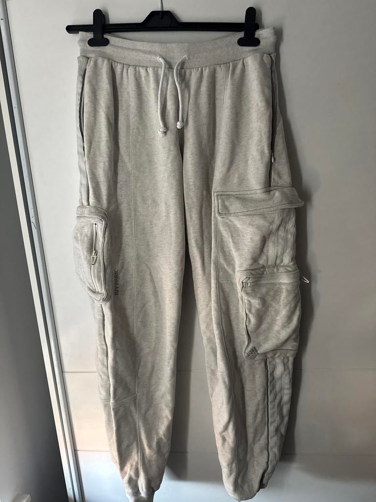 Ivy Park Adidas joggingbroek maat S, Ophalen of Verzenden, Zo goed als nieuw, Maat 36 (S), Grijs