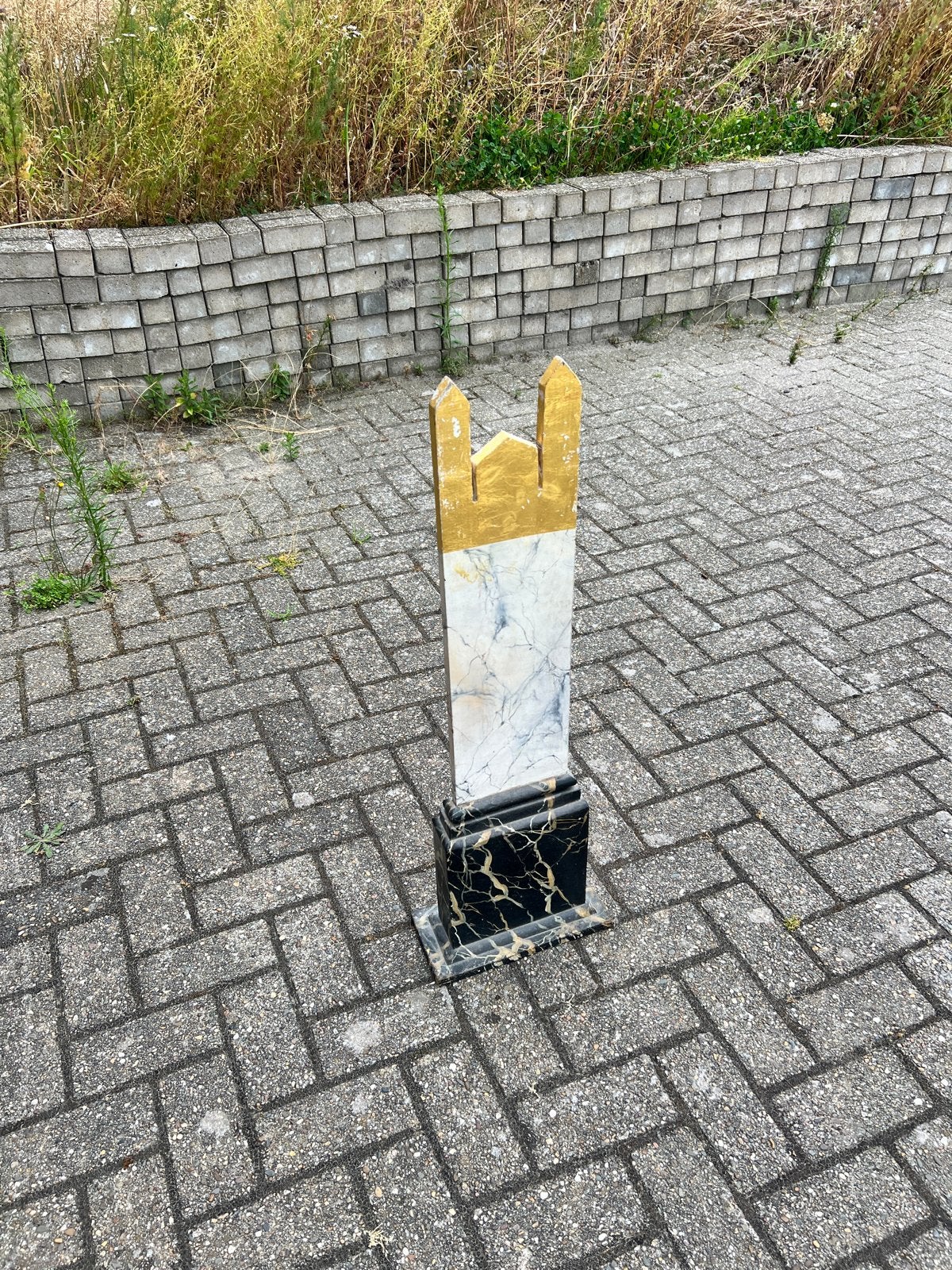 Vroeg kunstwerk Maroeska Metz, hout met schilderwerk, Ophalen, 50 - 100 cm, Beeld, Europa