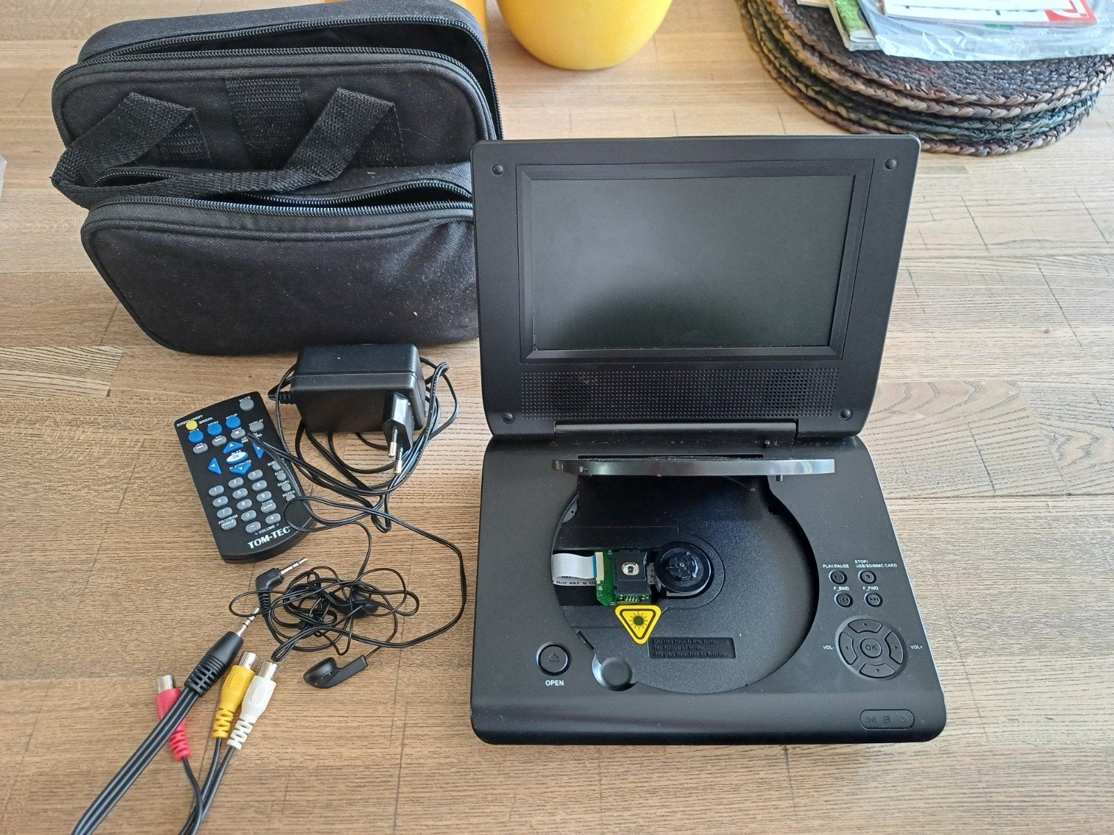 Tomtec  draagbare DVD speler met scherm, Ophalen, Overige merken