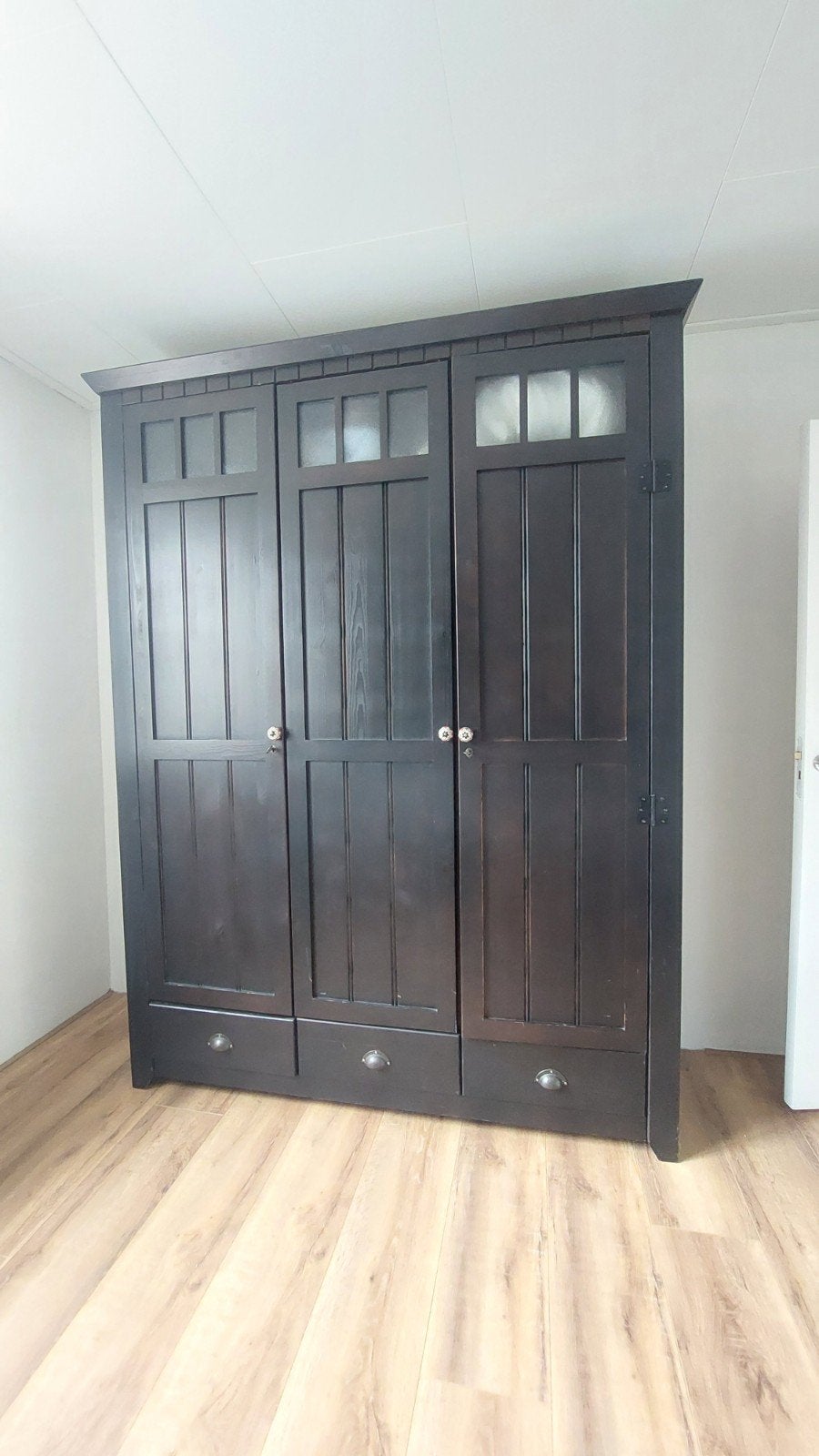 Gratis kledingkast, Huis en Inrichting, Kasten | Kledingkasten, Ophalen, Gebruikt, 50 tot 100 cm, 150 tot 200 cm