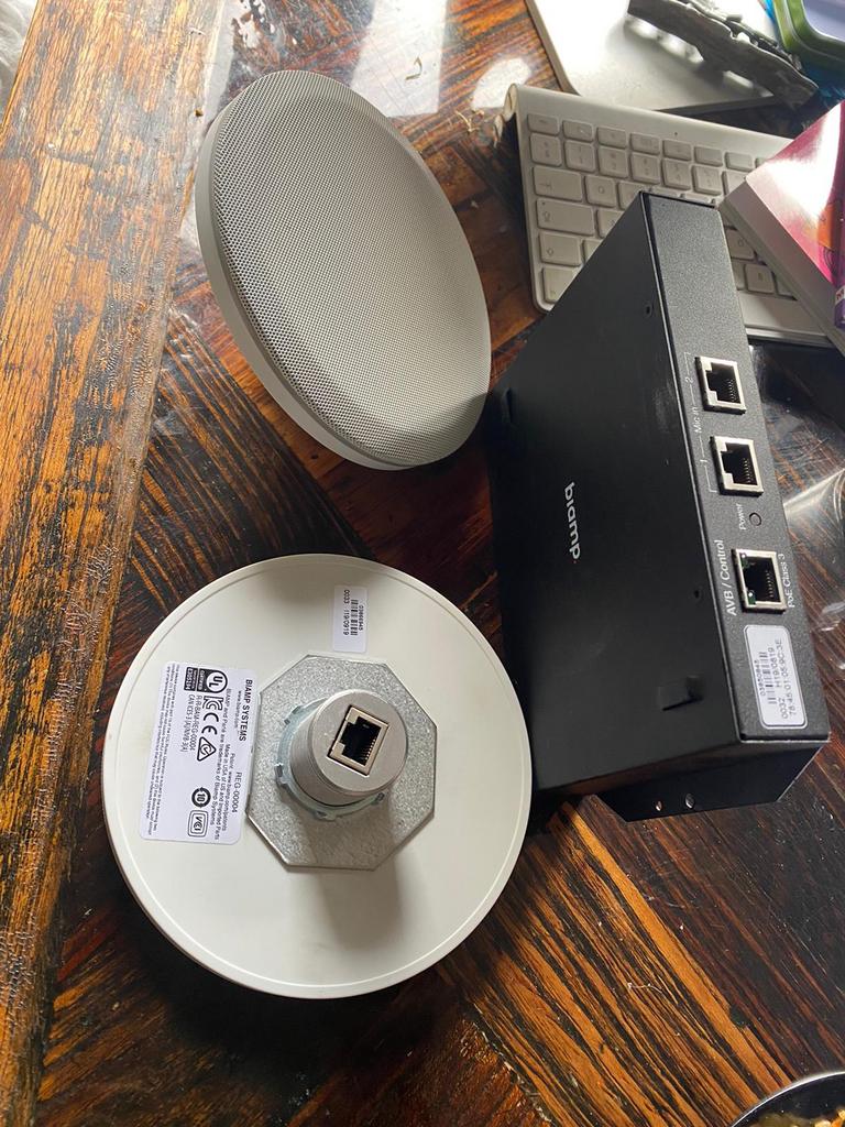 Biamp Systems Parlé TCM-X Wit, Ophalen of Verzenden, Zo goed als nieuw, Audio