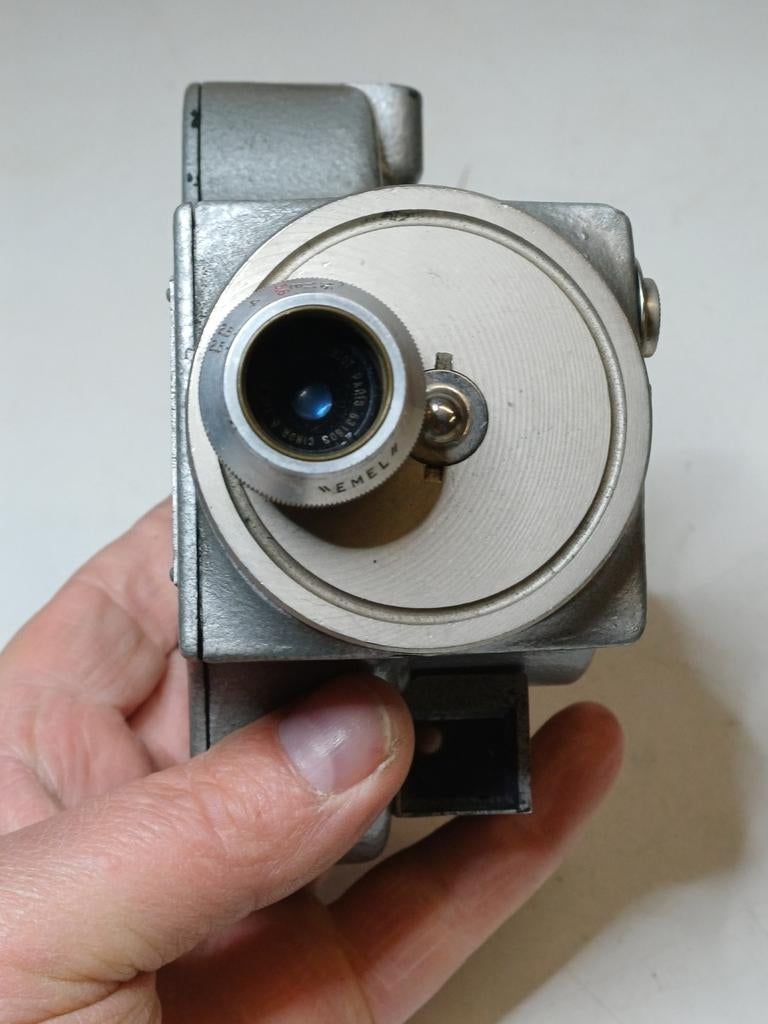 Emel C-serie filmcamera (jaren '50/'60) met Berthiot lens, Ophalen of Verzenden, 8mm, Camera