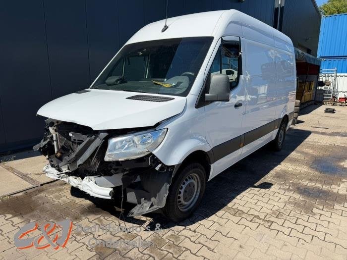 Achteras achterwielaandrijving van een Mercedes Sprinter, Gebruikt, -, Ophalen of Verzenden, -