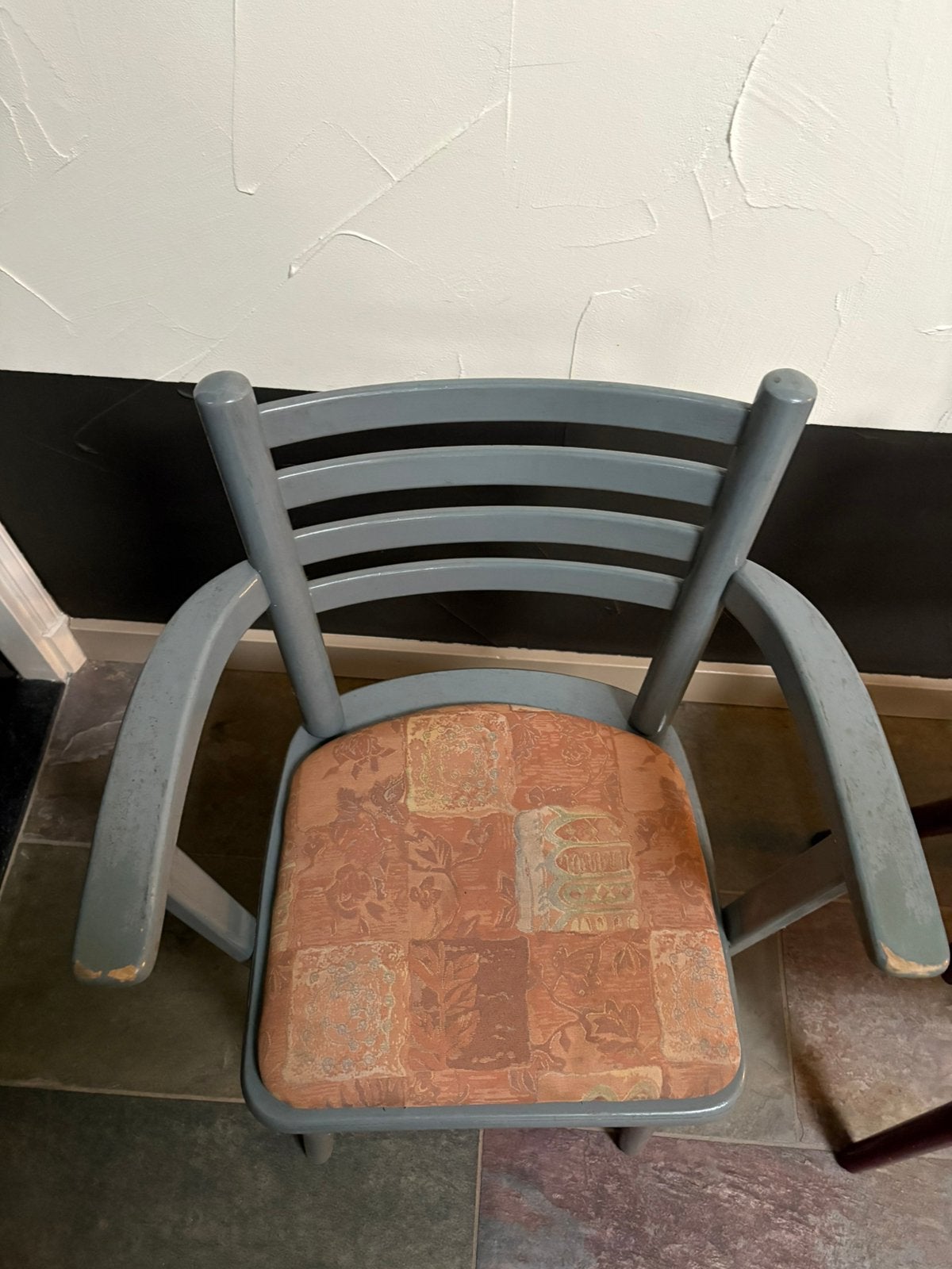 Houten (eettafel) stoelen - leuke opknappers, Ophalen, Gebruikt, Hout