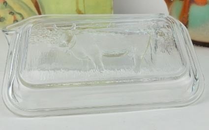 Arcopal France glazen botervloot met een KOE afbeelding, Glas of Glazen, Overige merken, Landelijk/Boerenbont, Ophalen of Verzenden