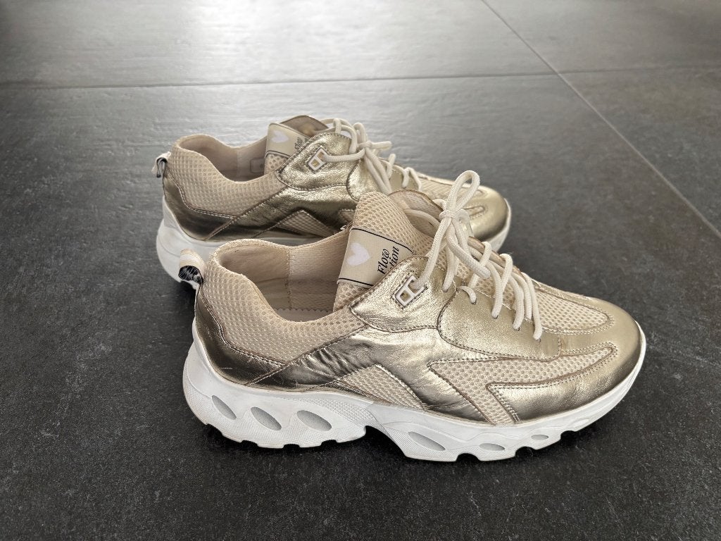 Durea Flowmotion sneakers goud maat 38, Kleding | Dames, Schoenen, Durea, Overige kleuren, Verzenden, Sneakers of Gympen