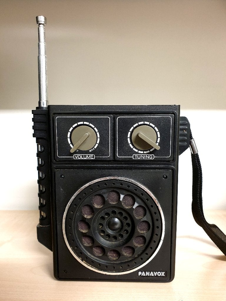 PANAVOX DR - 2101C TRANSISTOR RADIO AM / FM (1975)., Ophalen of Verzenden