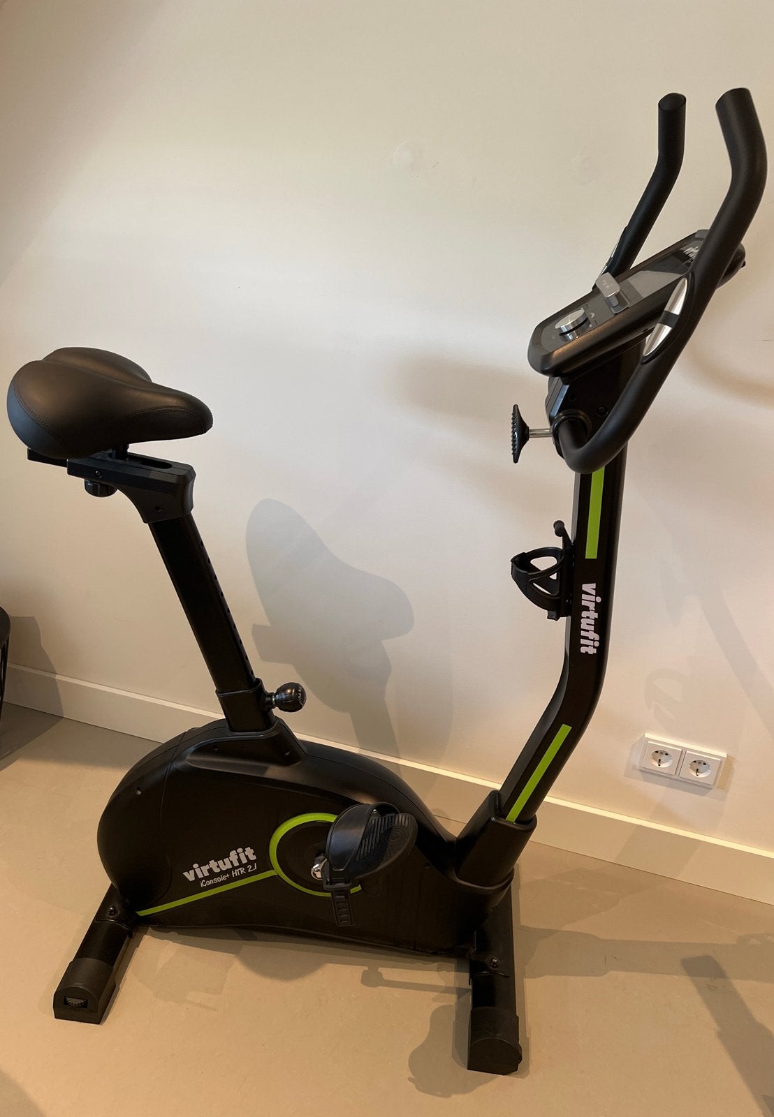 VirtuFit Hometrainer Ergometer iConsole HTR 2.1, Ophalen, Zo goed als nieuw, Metaal, Benen