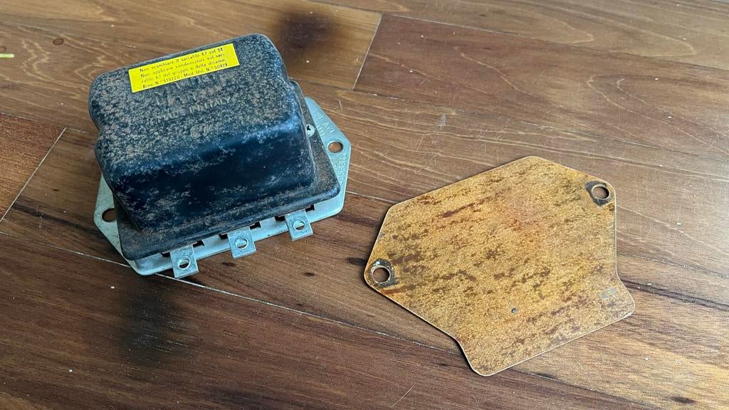 Magneti Marelli spanningsregelaar Fiat 500 (126?), Ophalen of Verzenden, Nieuw, Fiat