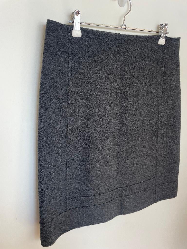 MaxMara grijs wollen rok maat 38 rechtvallend, Maat 38/40 (M), Info@marcolin.com, Max Mara, Ophalen of Verzenden