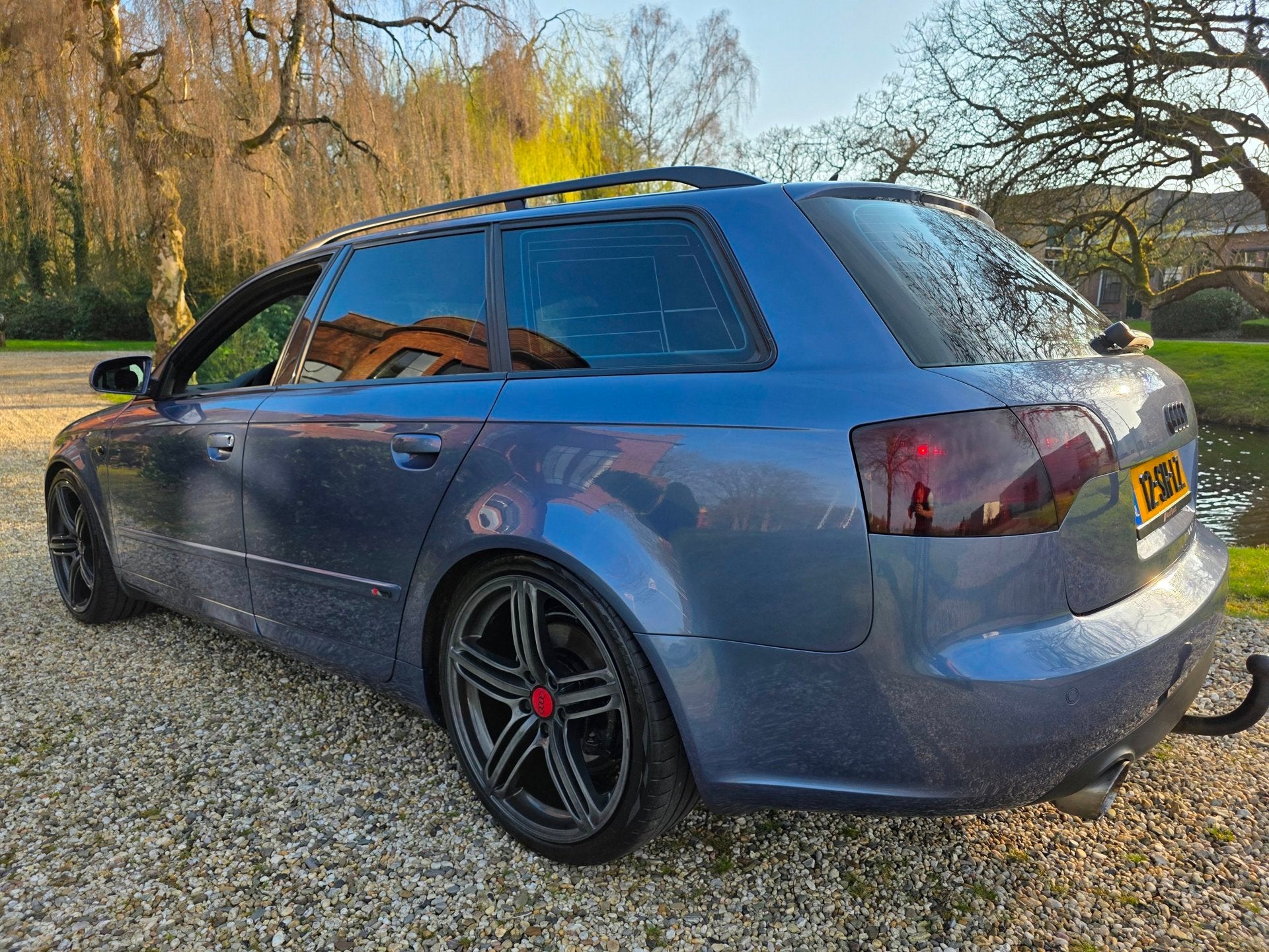Audi A4 Avant 3.2 FSI quattro Pro Line, Auto's, Audi, Blauw, A4, Origineel Nederlands, Handgeschakeld