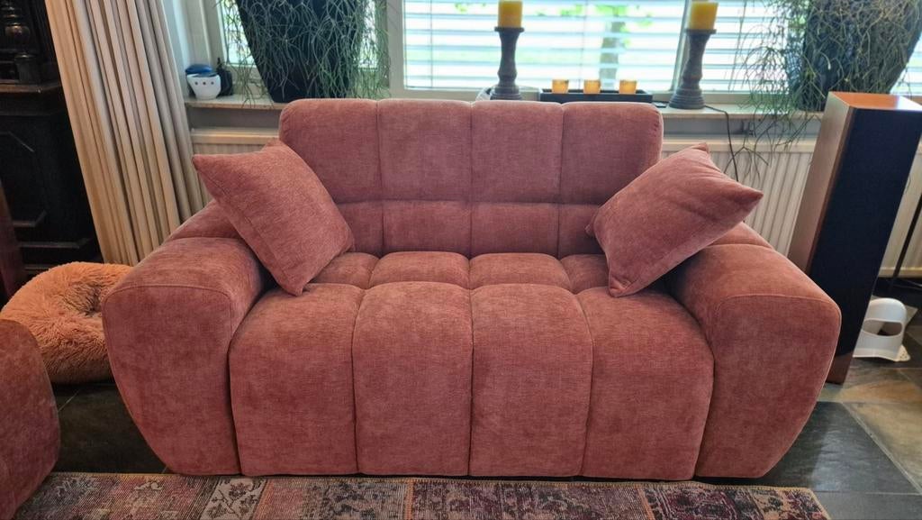 Splinternieuwe Kubus 2-zits bank Goossens, Huis en Inrichting, Banken | Sofa's en Chaises Longues, Modern, Kubus, 150 tot 200 cm