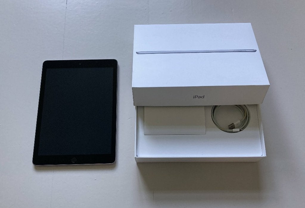 Apple iPad 5, 32GB, Wifi, Space Grey, 10 inch, 32 GB, Apple iPad, Ophalen of Verzenden
