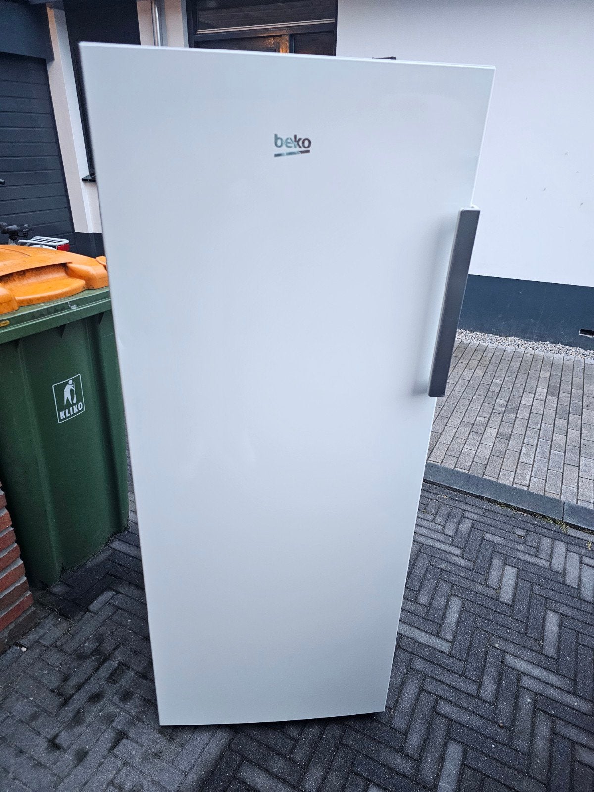 Beko Vrieskast Hoog Model met 6/ 7 Laden, Witgoed en Apparatuur, Vriezers en Diepvrieskisten, Gebruikt, Minder dan 60 cm, 160 cm of meer