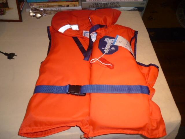zwemvesten reddingsvesten van 10-90+ kg, Watersport en Boten, Watersportkleding, Ophalen of Verzenden, Zo goed als nieuw, Dame of Heer