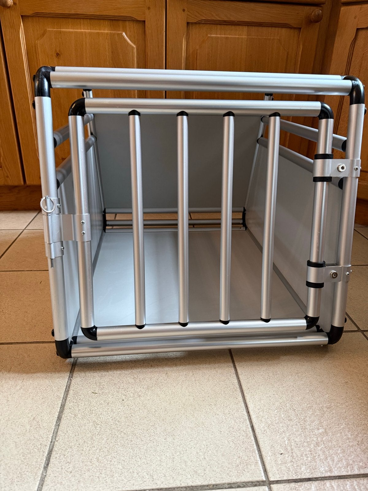 Aluminium reisbench hond, Ophalen