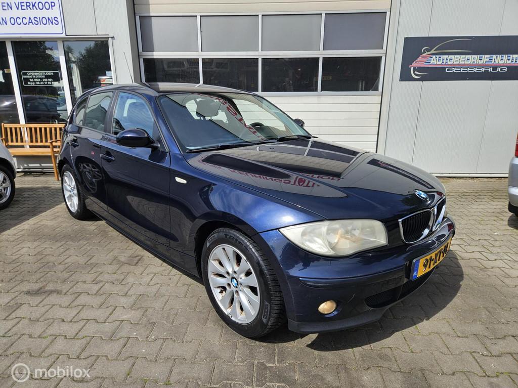 BMW 1-serie 118i High Executive 5-DEURS, Auto's, BMW, Bedrijf, Te koop, 1-Serie, ABS, Airbags, Airconditioning, Alarm, Automatische klimaatregeling
