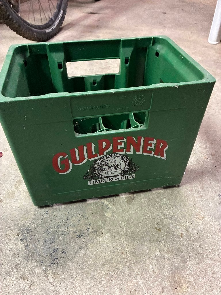 Gulpener krat 12 flessen, Verzamelen, Ophalen, Zo goed als nieuw, Overige typen, Gulpener