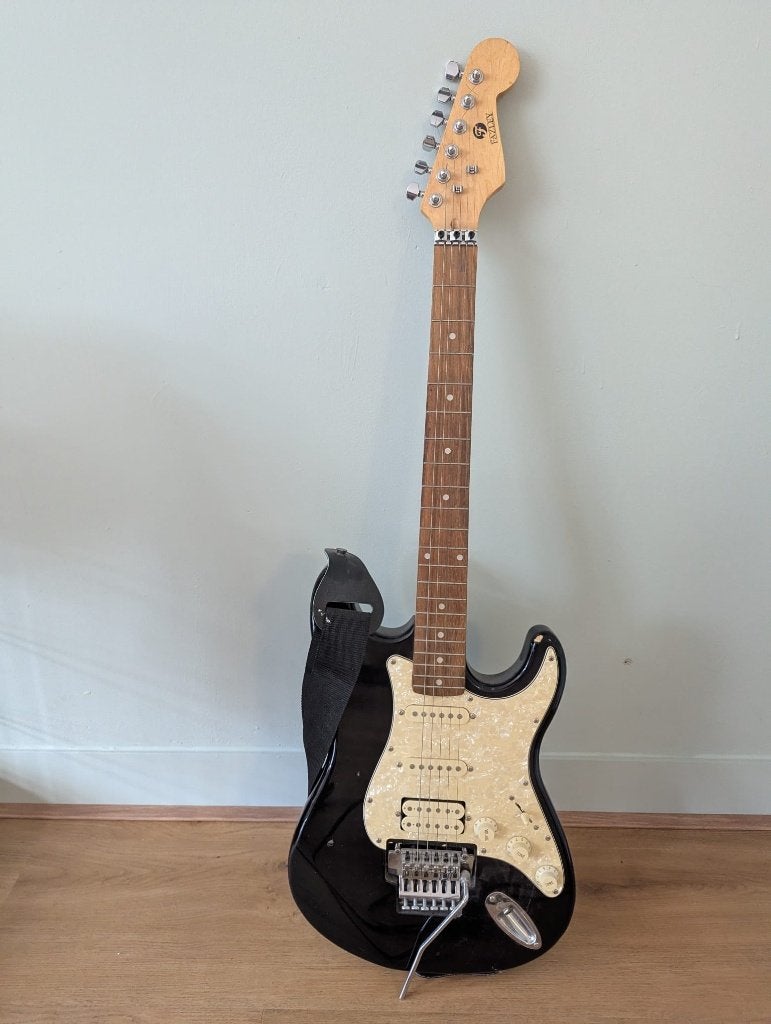 elektrische gitaar Fazley, Ophalen of Verzenden, Zo goed als nieuw, Solid body, Overige merken